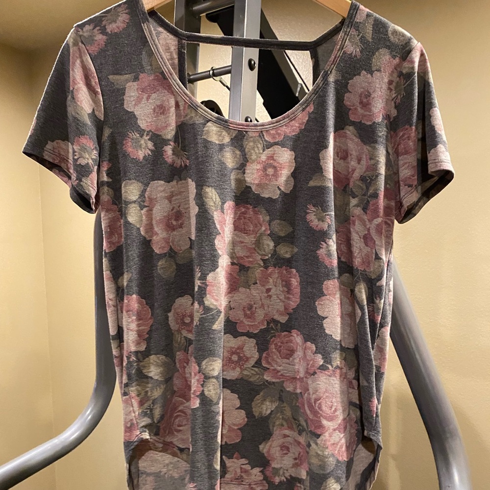 Beautiful Maurices Floral Blouse, Size M